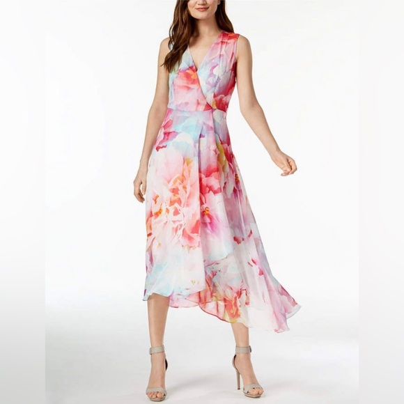 Calvin Klein Dresses & Skirts - Calvin Klien Floral Dress